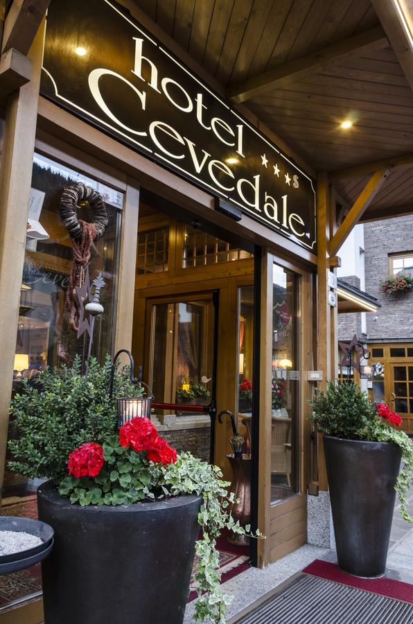 Hotel Cevedale Living Romance Hotel Коголо Экстерьер фото